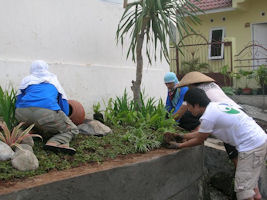 volunteer-Indonesia-20.jpg