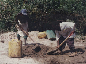 volunteer-in-uganda-4.jpg volunteer-in-uganda-4.jpg
